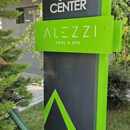 Waterfront Pool & Langa Plaja * ナボダリ
