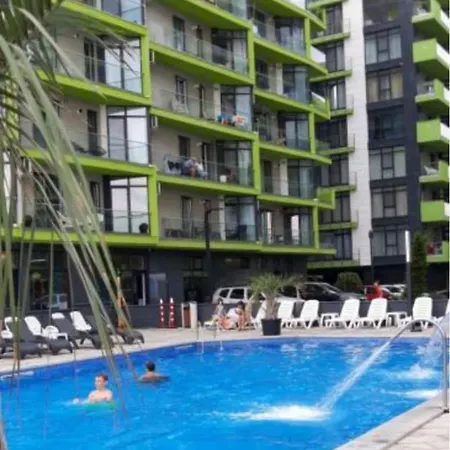 Waterfront Pool & Langa Plaja アパート *