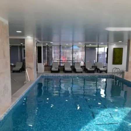 Waterfront Pool & Langa Plaja *