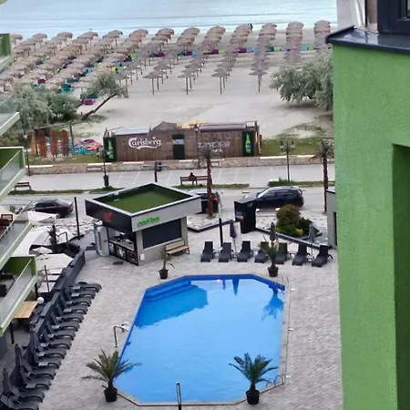 Waterfront Pool & Langa Plaja Apartment Navodari