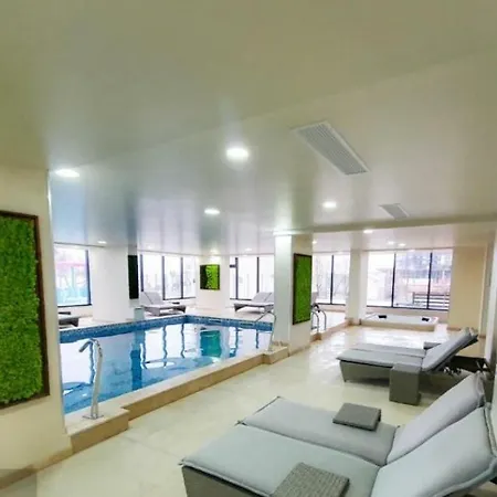Waterfront Pool & Langa Plaja Apartment